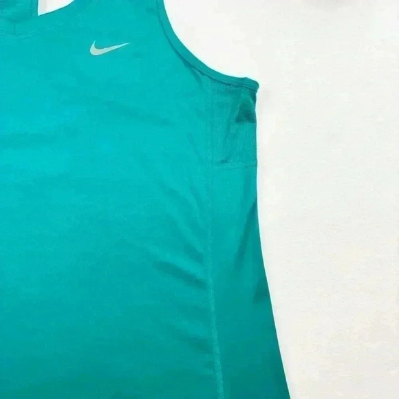 Nike Running Dr-Fit Teal Scoop Razor Back Athletic Lightweight Tank Top Size L - Picture 6 of 15
